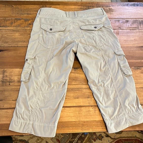 KUHL capris, tan, 4 - Picture 3 of 6